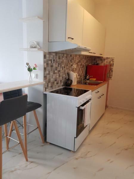 Kristina Family Home نيا إيراكليا المظهر الخارجي الصورة